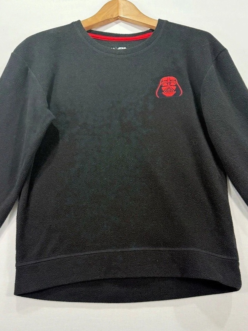 GAP Star Wars Darth Vader Sleep Sweatshirt Boys 14 Black & Red